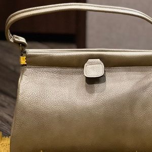 Margolin Vintage Hinge Arm Bag